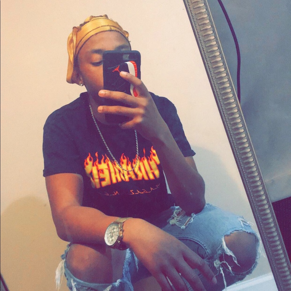 Meet your Posher, Elijah